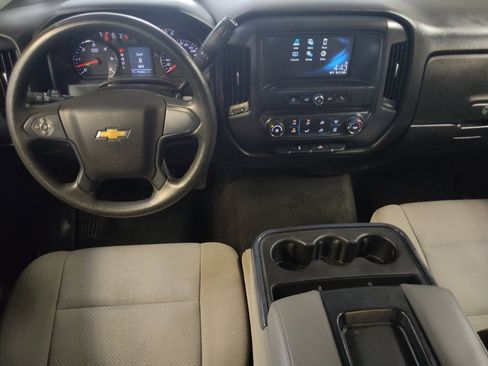 Used 2018 Chevrolet Silverado 1500 Custom w/ Custom Value Package RWD image 22
