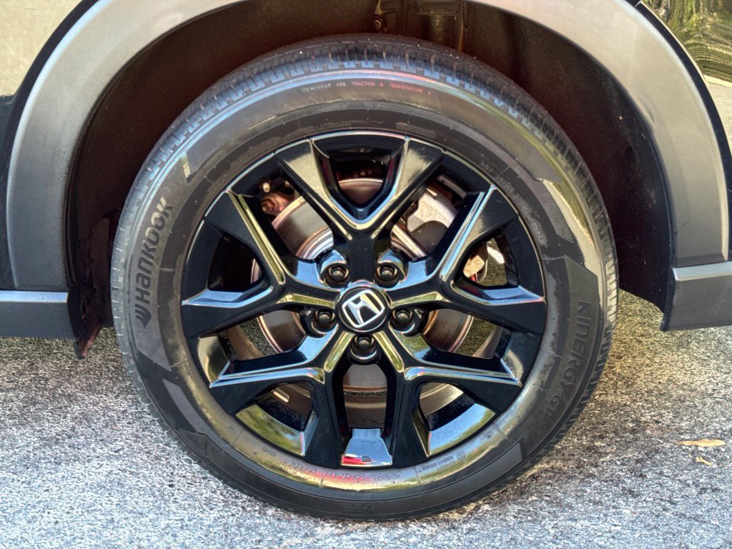 Used 2025 Honda HR-V Sport image 12