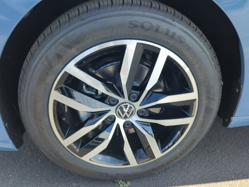 New 2026 Volkswagen Jetta SE image 25