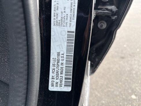 Used 2023 RAM 1500 Laramie image 8