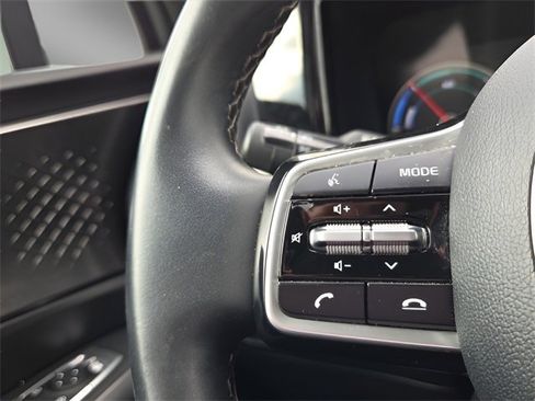 Used 2021 Kia Sorento S image 21