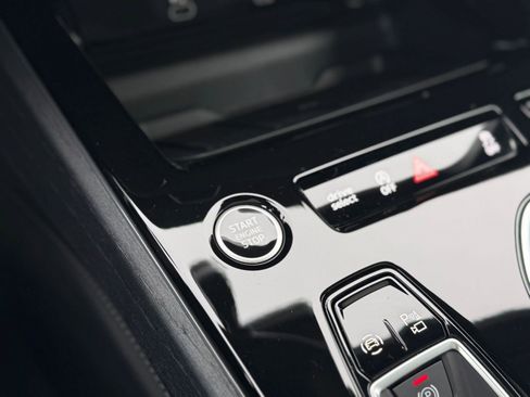 New 2026 Audi A6 Premium Plus AWD/4WD image 16