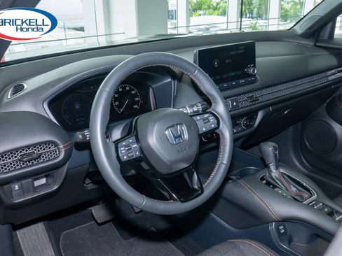 Used 2024 Honda HR-V Sport image 15