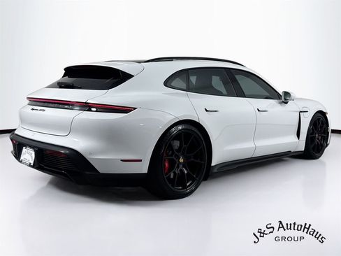 Used 2022 Porsche Taycan GTS AWD/4WD image 7