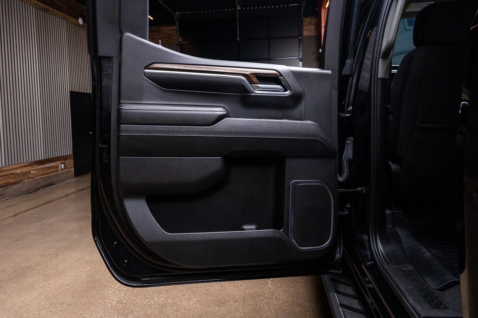 Used 2024 GMC Sierra 1500 Elevation RWD image 44