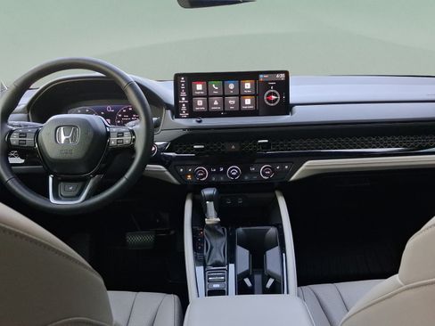 Used 2026 Honda Accord Touring image 15
