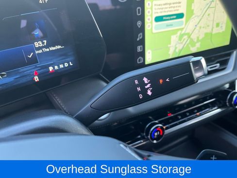 Used 2025 Chevrolet Equinox LT w/ Convenience Package II image 28