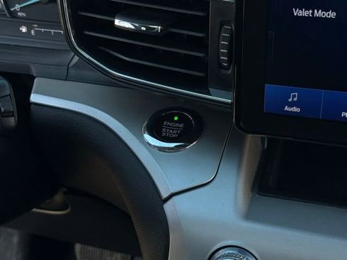 Certified 2020 Ford Explorer XLT w/ Equipment Group 202A image 29