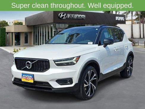 Used 2019 Volvo XC40 T5 R-Design AWD/4WD image 7