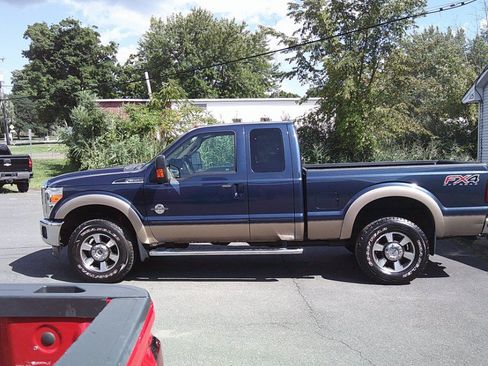Used 2014 Ford F350 Lariat w/ Lariat Interior Package AWD/4WD image 8