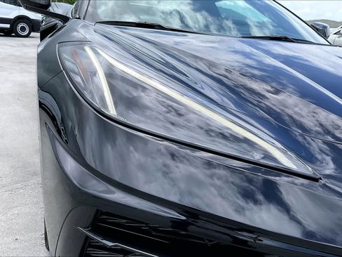Used 2024 Chevrolet Corvette Stingray Preferred Conv w/ Battery Protection Package RWD image 30