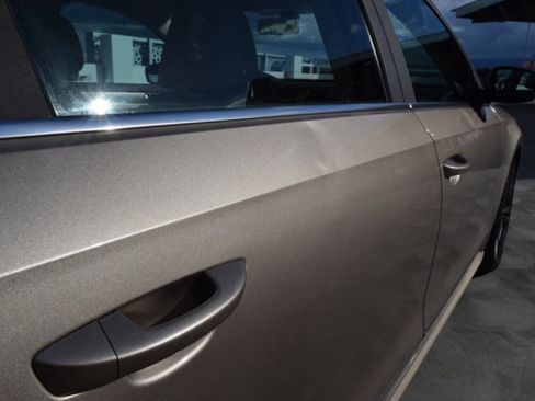 Used 2015 Volkswagen Passat TDI SE image 13