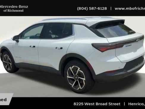 Used 2026 Chevrolet Equinox EV LT FWD image 8