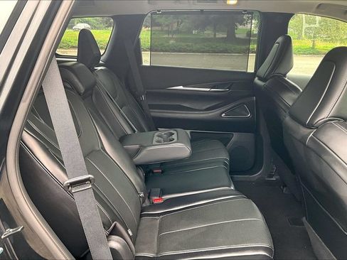 Used 2023 INFINITI QX60 Sensory w/ Cargo Package AWD/4WD image 12