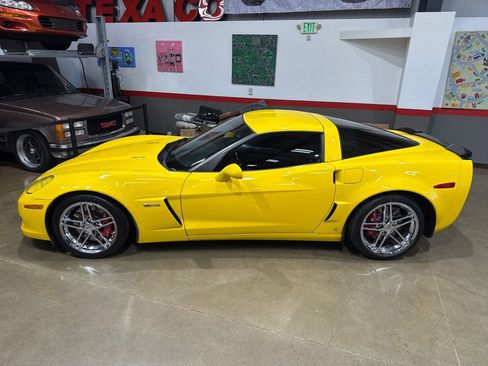 Used 2008 Chevrolet Corvette Z06 w/ Preferred Equipment Group image 93
