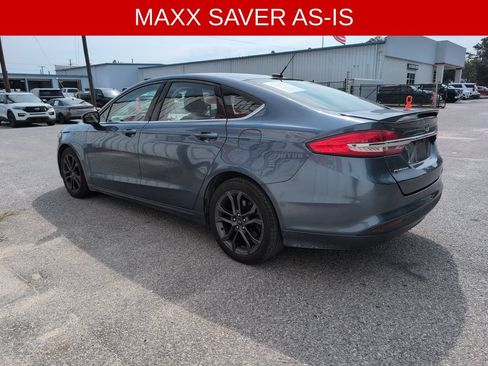 Used 2018 Ford Fusion SE w/ Equipment Group 201A FWD image 6
