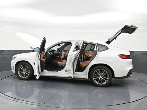 Used 2021 BMW X4 xDrive30i AWD/4WD image 29