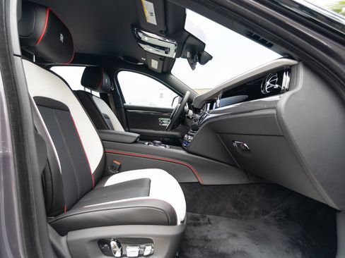 New 2027 Rolls-Royce Ghost Black Badge AWD/4WD image 34