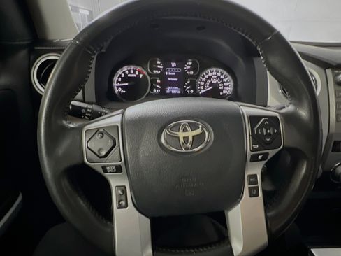Used 2019 Toyota Tundra Limited image 18