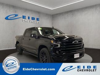 Used 2025 Chevrolet Silverado 1500 High Country w/ Midnight Edition AWD/4WD video 1