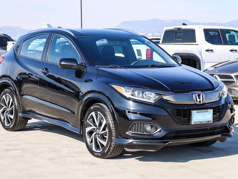 Used 2020 Honda HR-V Sport image 3