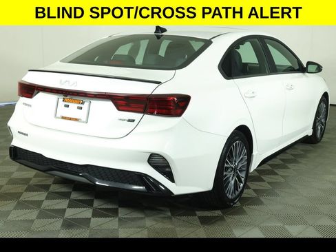 Used 2022 Kia Forte GT-Line w/ GT-Line Premium Package FWD image 8