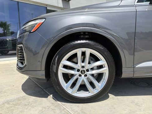 Used 2025 Audi Q7 3.0T Premium Plus AWD/4WD image 10