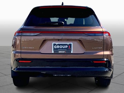 New 2026 Toyota Crown Signia Limited image 4