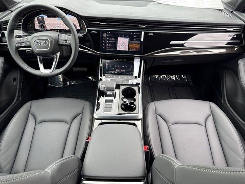 Certified 2025 Audi Q7 3.0T Premium Plus w/ Premium Plus Package AWD/4WD image 12