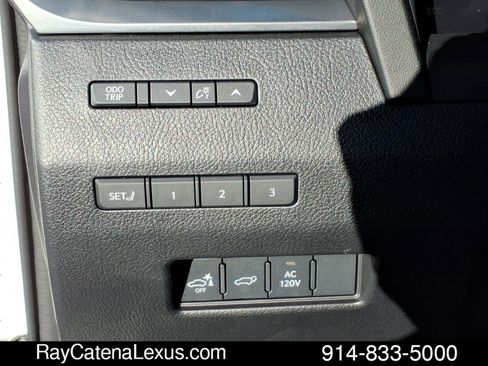 Certified 2024 Lexus GX 550 w/ Cold Area Package image 11