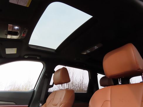 Certified 2024 Kia Telluride SX X-Pro image 5