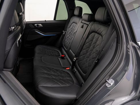 New 2026 BMW X5 xDrive50e w/ Executive Package image 18