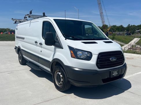 Used 2018 Ford Transit 250 148 Low Roof RWD image 6