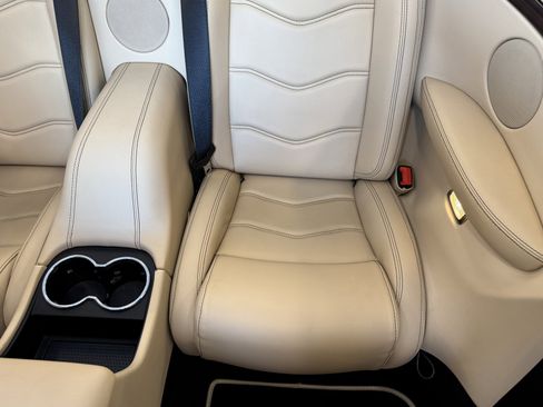 Used 2014 Maserati GranTurismo Convertible image 39