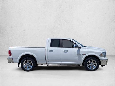 Used 2016 RAM 1500 Laramie RWD image 4