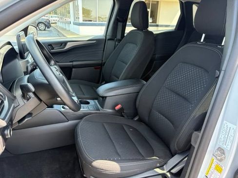 Used 2025 Ford Escape Active AWD/4WD image 16