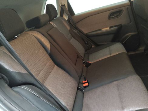 Used 2021 Nissan Rogue S FWD image 19