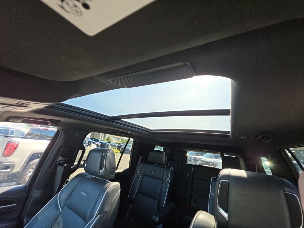 Used 2022 Cadillac Escalade Sport AWD/4WD image 23