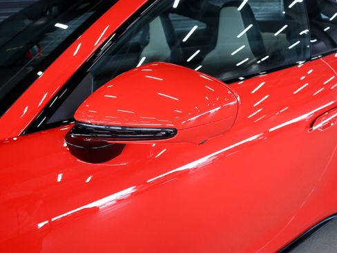 Used 2025 Porsche 911 Carrera image 27