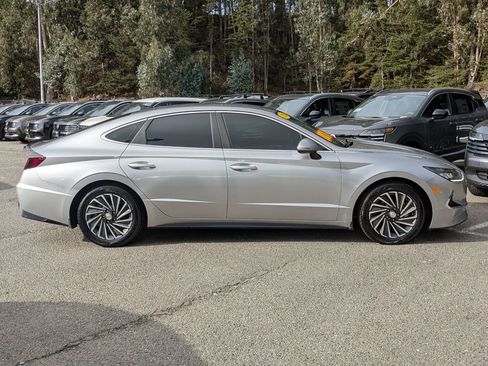 Used 2021 Hyundai Sonata SEL image 4