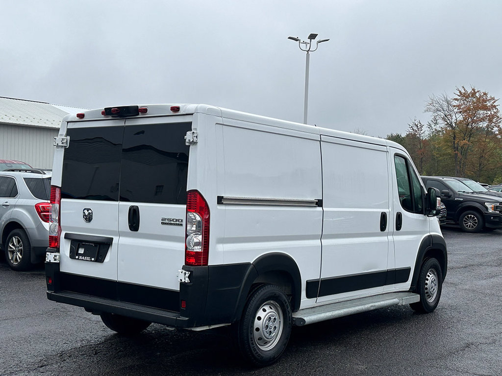Used 2025 RAM ProMaster 2500 w/ U-Haul Equipment Group FWD image 11
