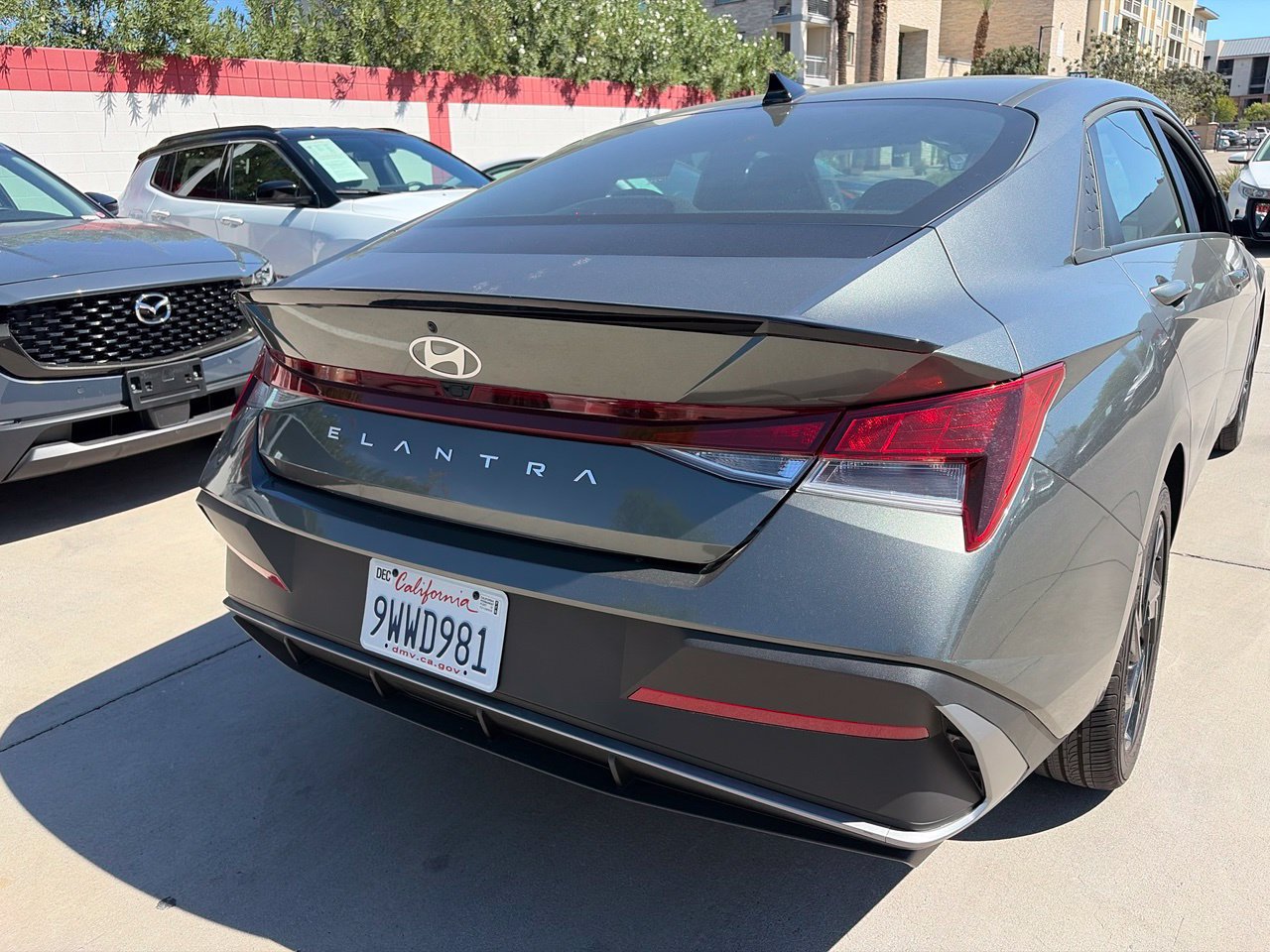 Used 2026 Hyundai Elantra Sport FWD image 4