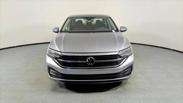 Used 2024 Volkswagen Jetta S FWD image 11