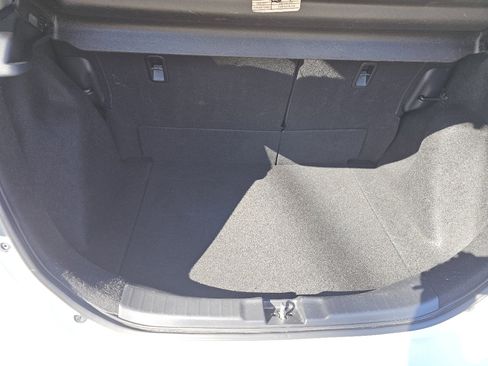 Used 2017 Honda Fit LX image 12