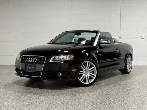 Used 2007 Audi S4 Cabriolet image 2