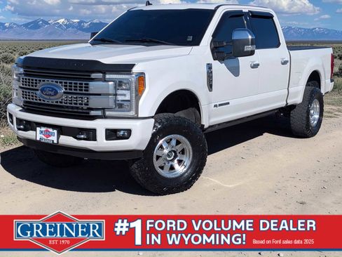 Used 2019 Ford F350 Platinum w/ Platinum Ultimate Package AWD/4WD image 1
