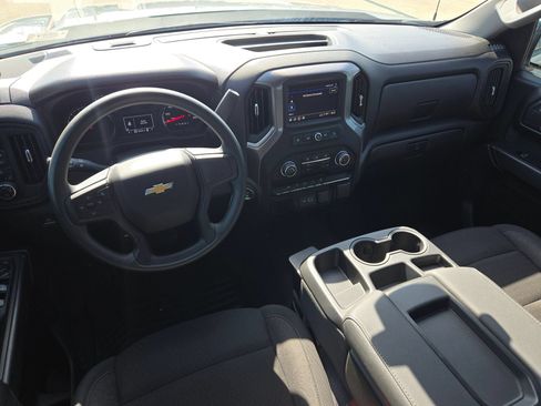 Used 2025 Chevrolet Silverado 1500 Custom AWD/4WD image 15