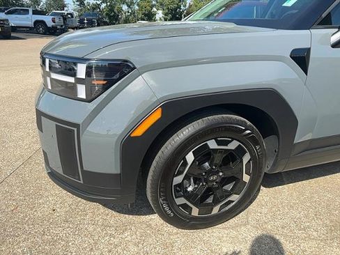 Used 2025 Hyundai Santa Fe SEL image 5