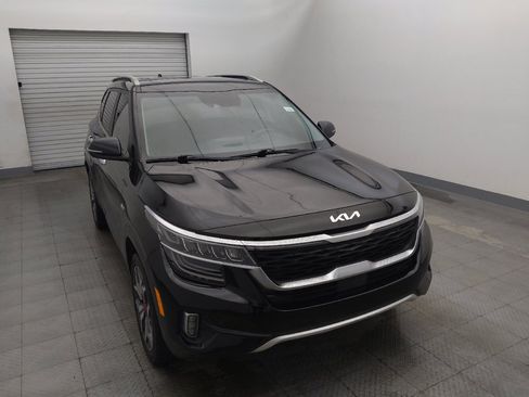 Used 2022 Kia Seltos SX w/ Sunroof Package AWD/4WD image 14