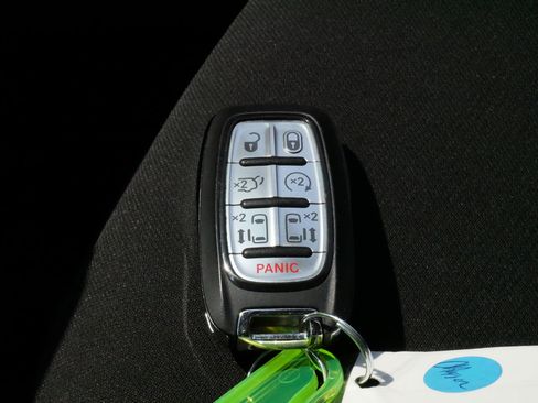 Used 2023 Chrysler Voyager LX FWD image 30